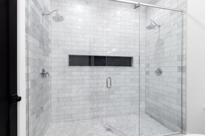 Luxury Multi-Jet Shower